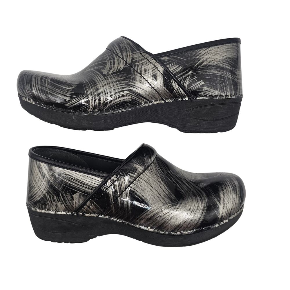 Dansko XP 2.0 Professional Clogs in Pewter Brush Patent EU 41 | US 10.5-11
